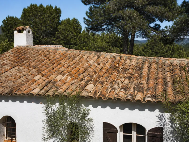 Villa éguillenne couverte de tuiles mécaniques
